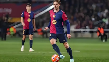 BetVictor伟德-西媒：如果与巴萨续约德容必须减薪，若有高额报价球队可能将其出售