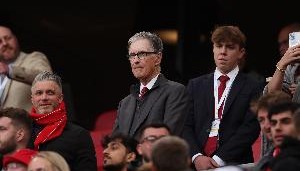 BetVictor伟德官方网站-神之一手！17-18赛季利物浦1.26亿买萨拉赫+范迪克，1.35亿卖库鸟