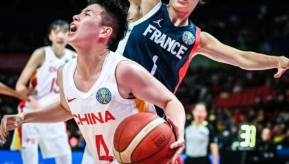 BetVictor伟德官方网站-老将沉稳小将不怯场 中国女篮全民皆兵再进四强